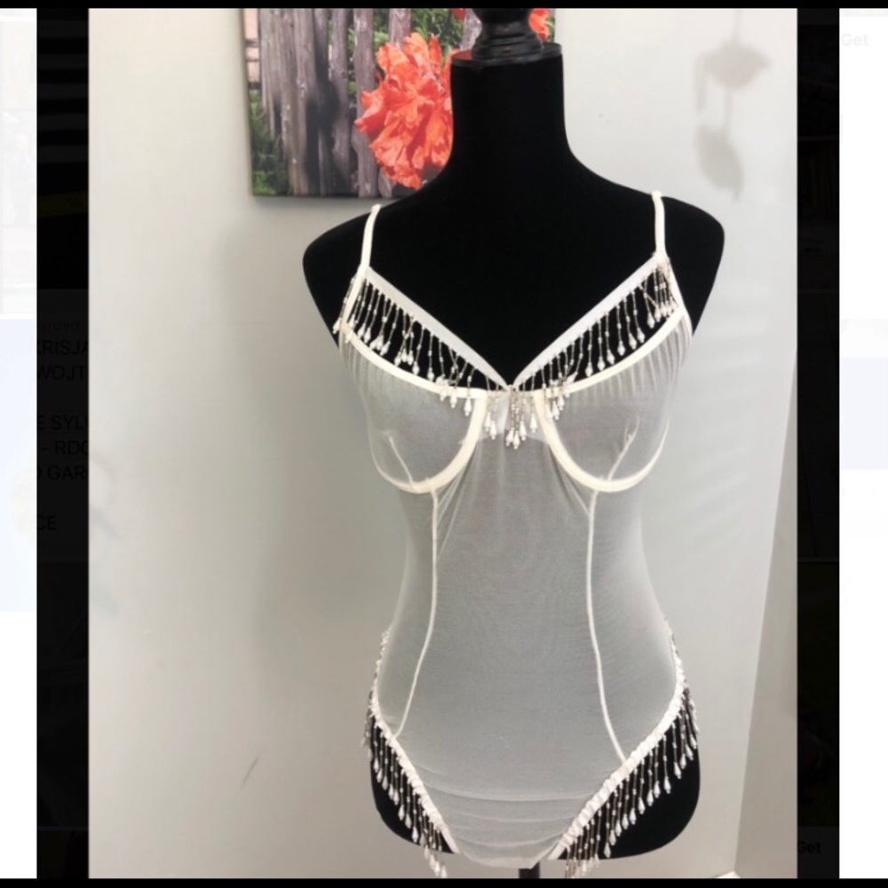 Frederick’s of Hollywood Fringe Lingerie Teddie L